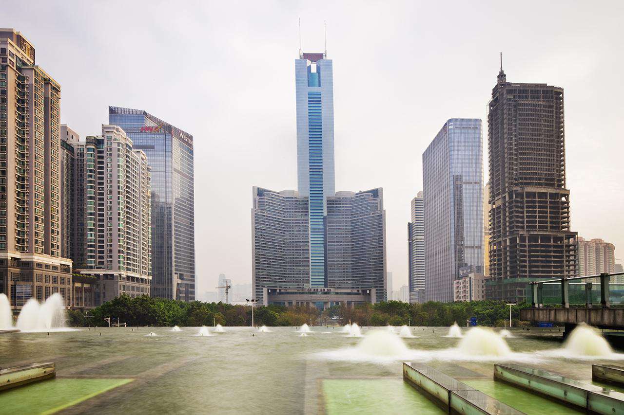 Wie man mit Zug, Bus und Auto von Hongkong nach Guangzhou reist