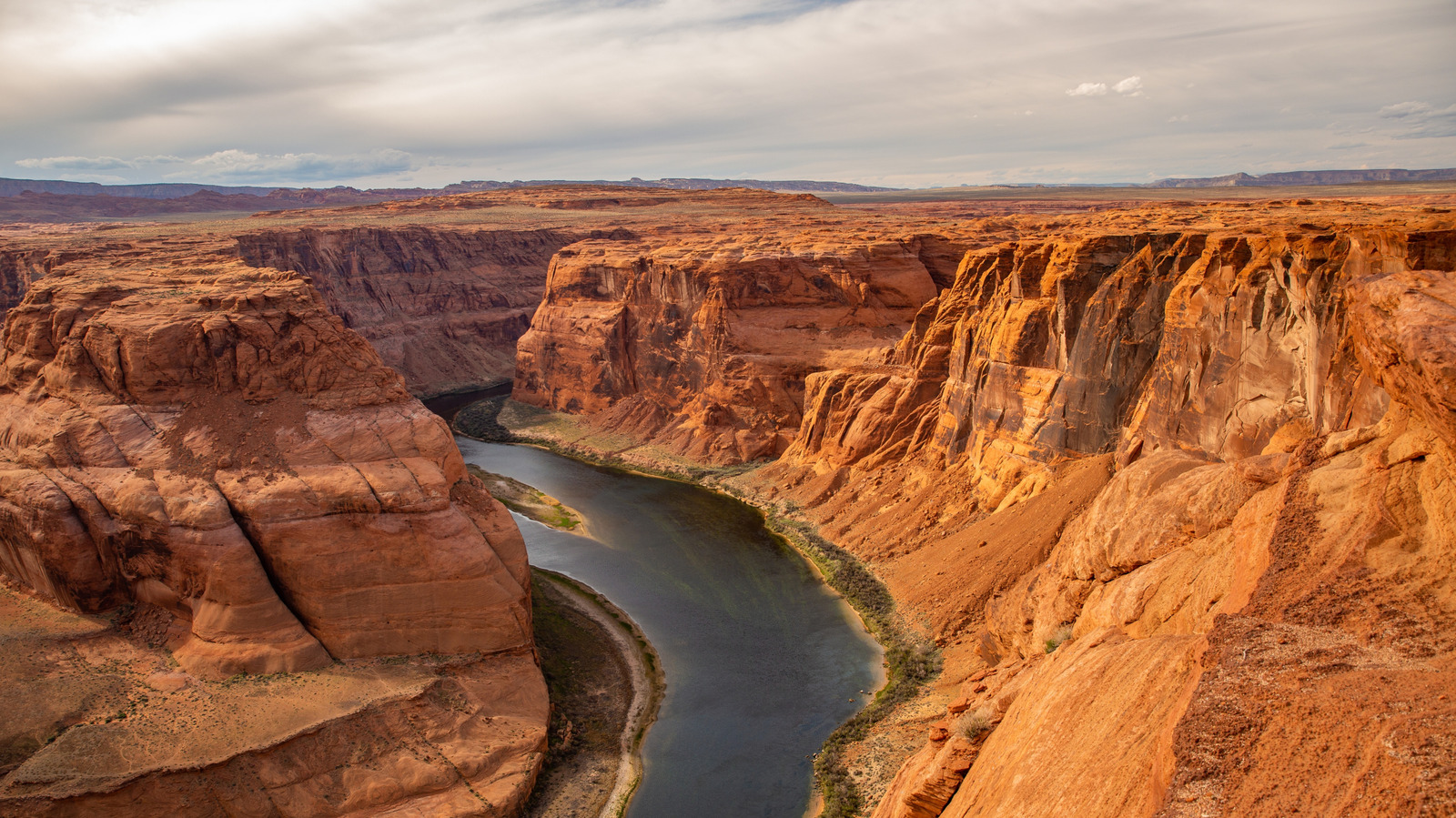 Der malerische Nationalpark von Arizona ist ein einzigartiges und uraltes Naturwunder