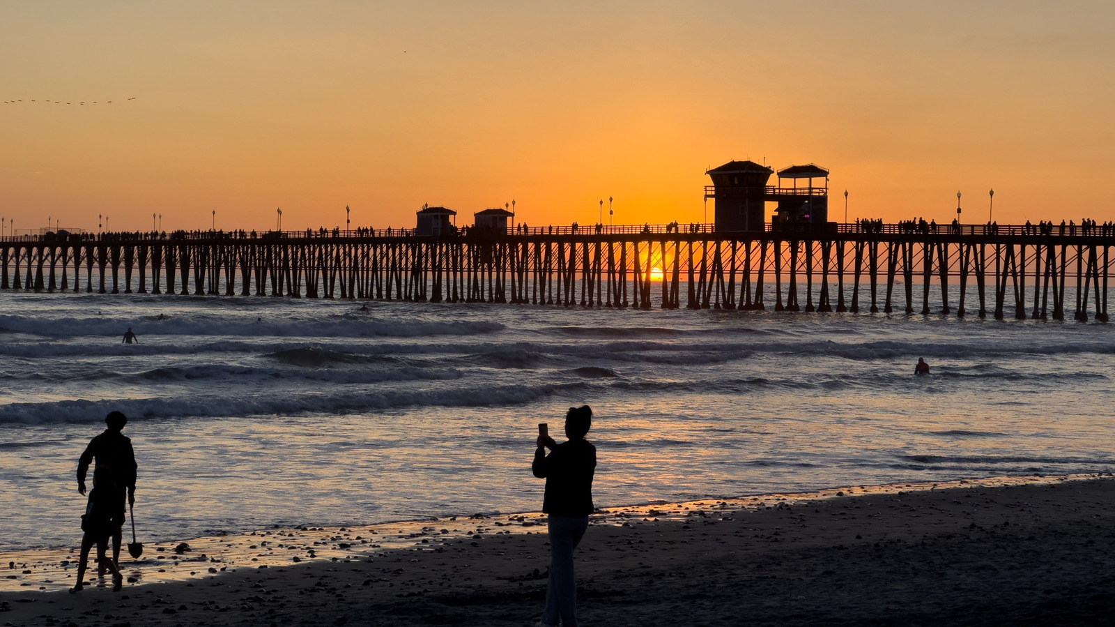 Zwischen LA und San Diego liegt eine kalifornische Küstenstadt, die Reiseprofis für Wochenendausflüge lieben