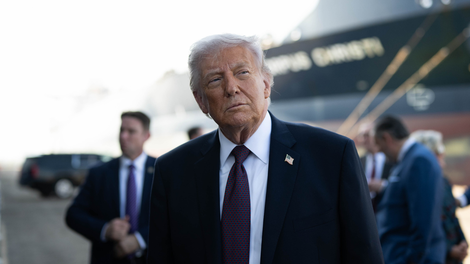 Einer der größten Flughäfen Floridas könnte bald nach Präsident Donald Trump umbenannt werden