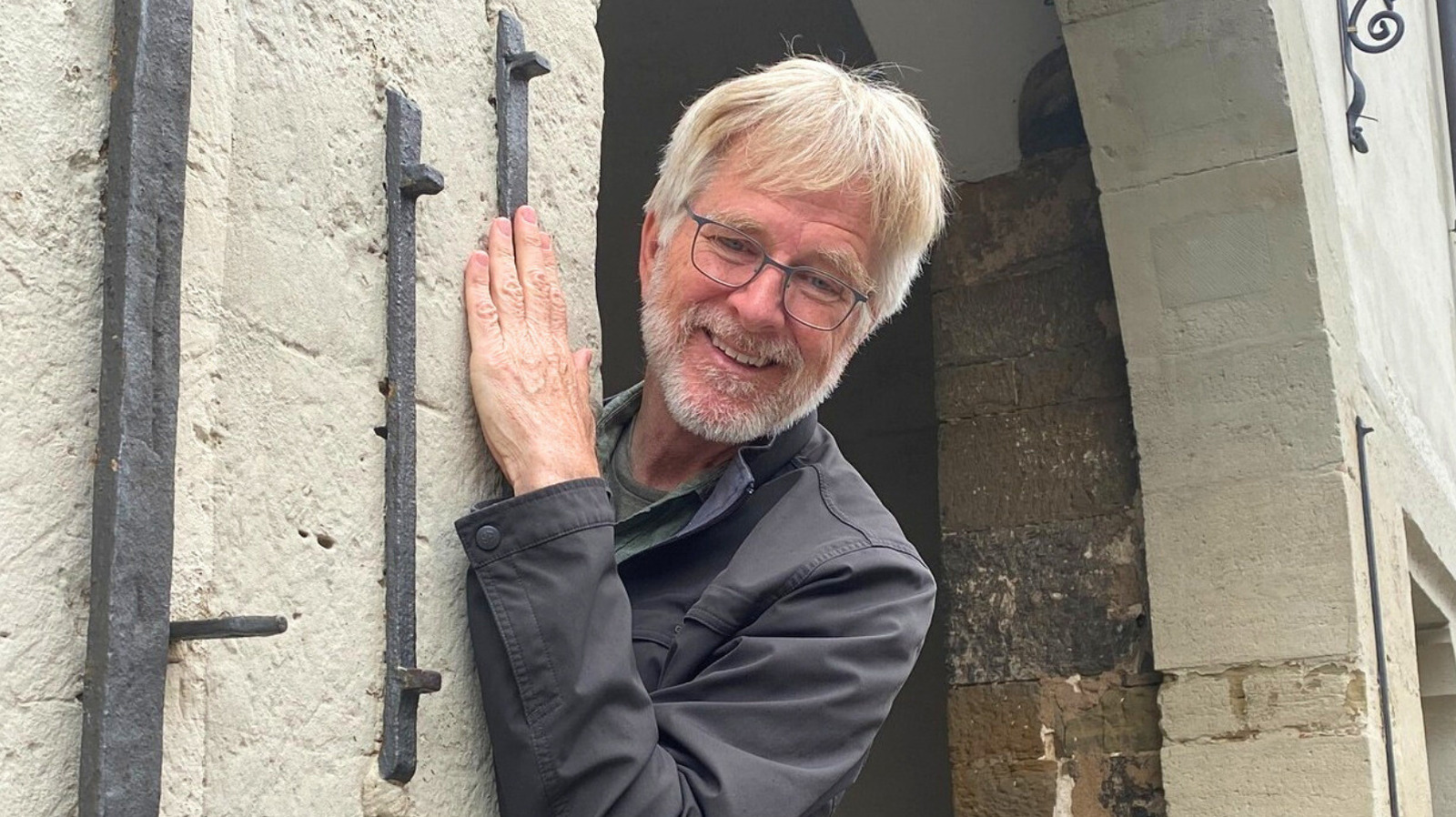 Warum Rick Steves die Buchung von Hotels für eine Nacht für eine schlechte Idee hält