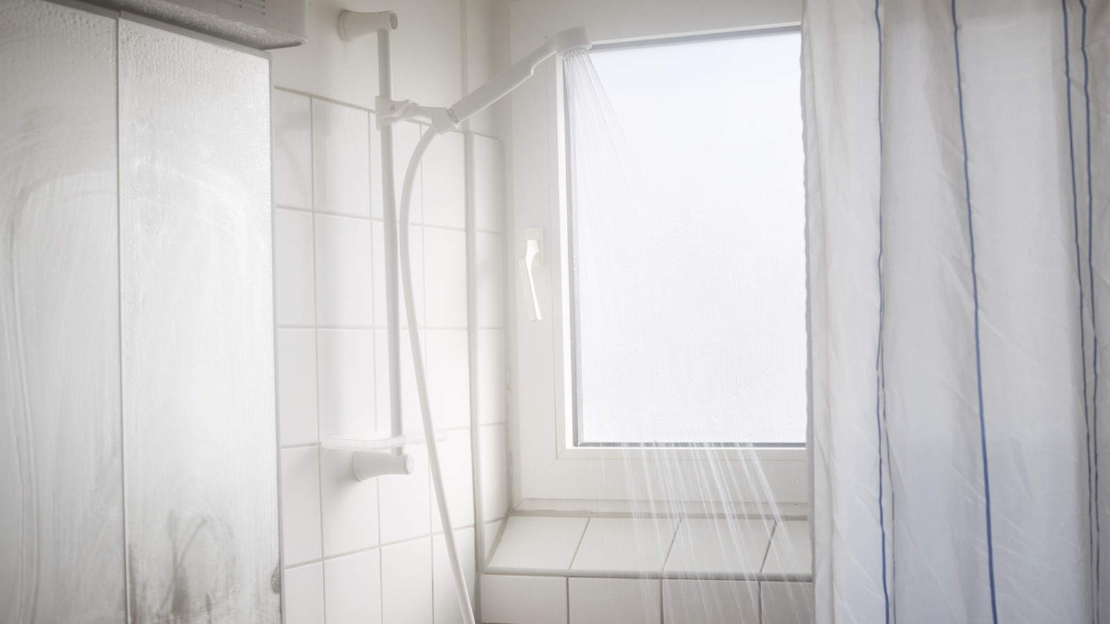 Warum man in Europa immer kurz duschen sollte, pro Rick Steves